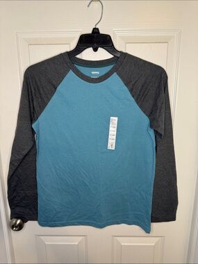 NWT Boys Sonoma Teal and Charcoal Raglan Long-Sleeve Tee